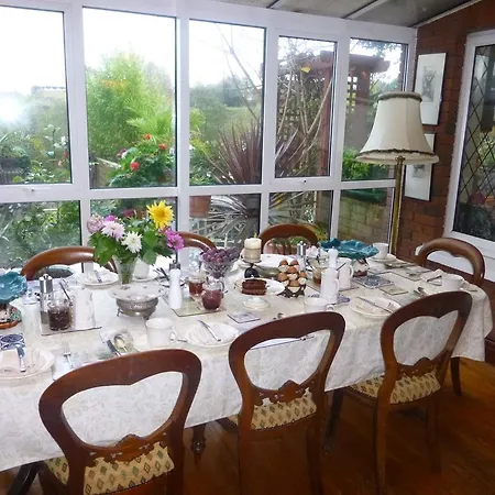 Killyon بيت ضيافة نافان