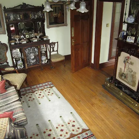 Killyon 4* نافان